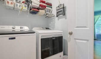 20129 Loop Rd, Batesville, IN 47006