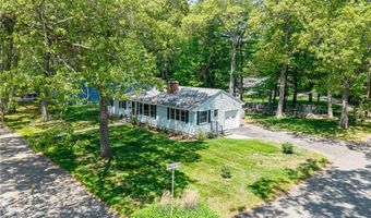 190 Brookhaven Rd, North Kingstown, RI 02852