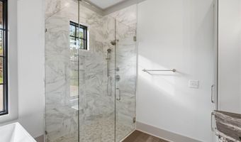 166 Heritage Pt N, Alexander City, AL 35010