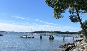 199 Foreside Rd, Falmouth, ME 04105