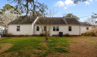225 N 6th St, Aurora, NC 27806