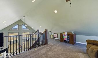 17 Patriot Dr, Cody, WY 82414