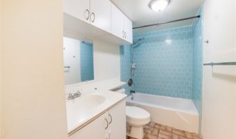 1642 Kewalo St 202, Honolulu, HI 96822