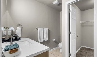 3906 SW Carriageway Ave, Bentonville, AR 72712
