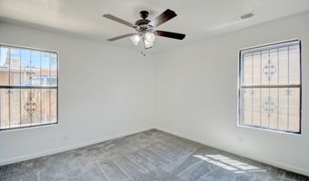 715 KINLEY Ave NE, Albuquerque, NM 87102