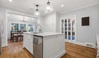 2 BELLEMORE Rd, Baltimore, MD 21210