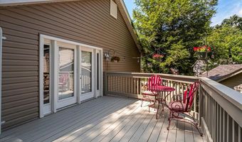 1414 Carriage Bridge Trl, Ballwin, MO 63021