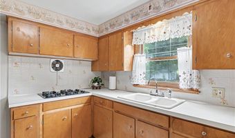 186 E Woodsdale Ave, Akron, OH 44301