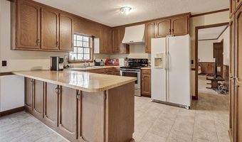 1211 Canterbury Trl, Asheboro, NC 27205