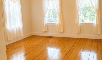 15 Daniels Rd W, Albany, VT 05845