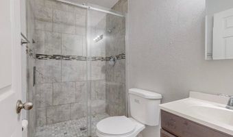 225 Hanosh Ct SE Apt 2, Albuquerque, NM 87123