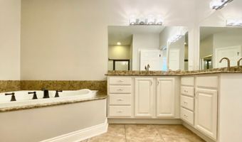 609 Shadowlawn Dr, Berwick, LA 70342