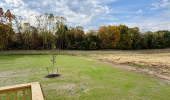 8284 Kettle Oak Dr, Alto, MI 49302