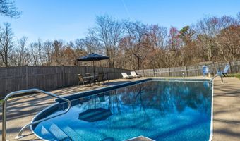 129 N Mountain Rd, Canton, CT 06019