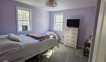 999 Old Coldbrook Rd, Barre, MA 01005