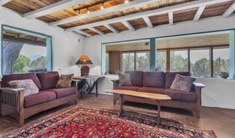 51 Atalaya Rd, Arroyo Hondo, NM 87513