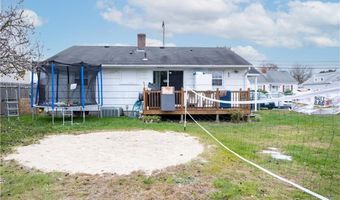 270 Woodward Ave, East Providence, RI 02914