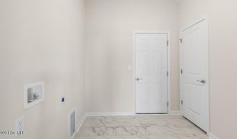349 Maddox Dr, Aberdeen, NC 28315