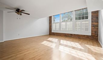 40 Web Ave 221, North Kingstown, RI 02852