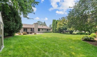 3022 W PARKRIDGE Ave, Appleton, WI 54914