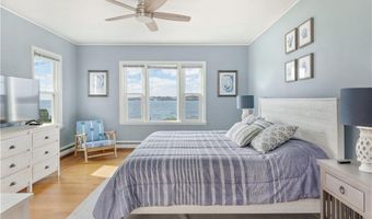112 Esplanade, Middletown, RI 02842