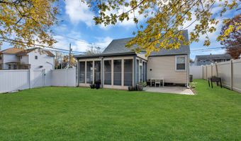 20 Burnet St, Avenel, NJ 07001