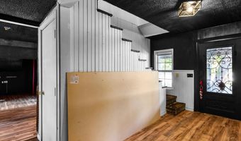 1829 W Lake Shore Dr, Alvarado, TX 76009