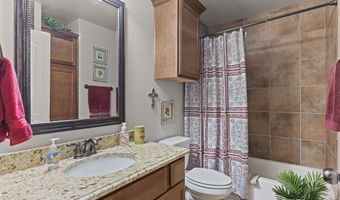 208 Teakwood Dr, Andrews, TX 79714