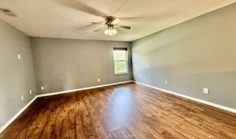 6903 Governors Pointe Blvd, Indianapolis, IN 46217