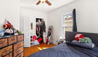 203 ALBANY Ave, Barrington, NJ 08007