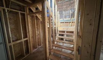 18 New St, Albany, VT 05820