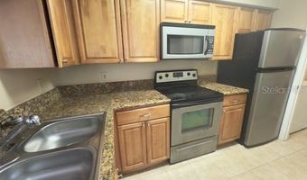 208 AFTON Sq 307, Altamonte Springs, FL 32714