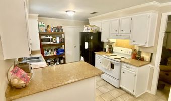 111 Sara Dr, Brandon, MS 39042