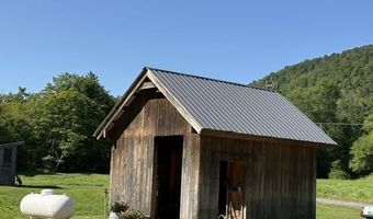 1821 Chateauguay Rd, Barnard, VT 05031