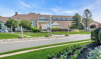 35 Lakeland Dr, Barnegat, NJ 08005