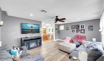 50 Park Ave, Bayville, NJ 08721