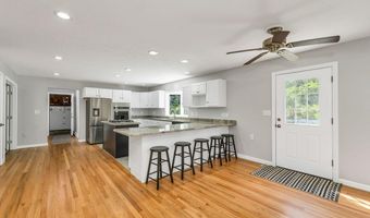 5 Sullivan Dr, Bow, NH 03304