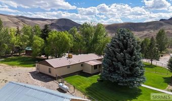 425 River Dr, Challis, ID 83226