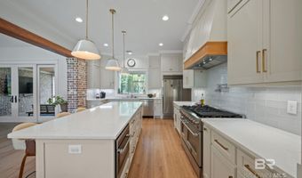 8194 Dixon Rd, Bay Minette, AL 36507