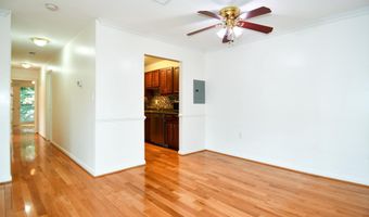 5207 NEWTON St 203, Bladensburg, MD 20710