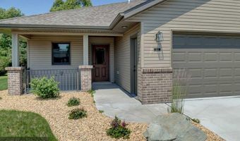 622 Pondhurst Dr, Amery, WI 54001