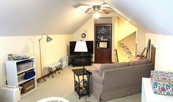 223 Coronet St, Angola, IN 46703