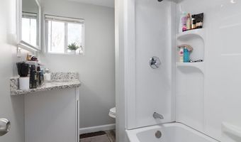 3871 Mendon Rd, Cumberland, RI 02864