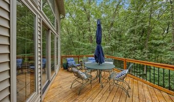 1955 Augusta Valley Ln SE, Ada, MI 49301