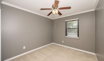 2370 Hidden Meadow Ln, Ballwin, MO 63021