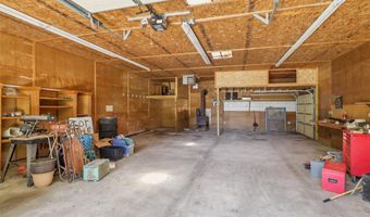 3863 NE 88th St, Altoona, IA 50009
