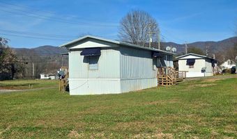 159 Connaheta Ave, Andrews, NC 28901