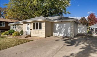 313 Glenn Rd, Albert Lea, MN 56007