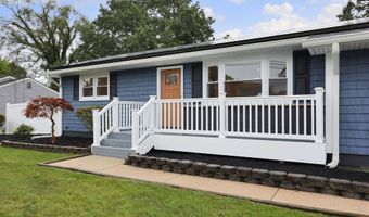 539 Mizzen Ave, Beachwood, NJ 08722
