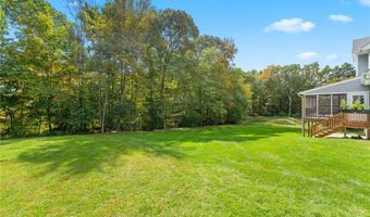 17 Doire Rd, Cumberland, RI 02864
